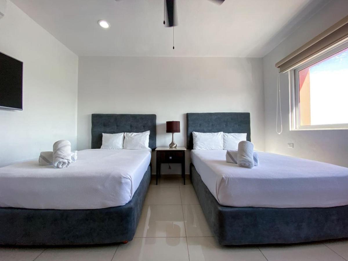 Downtown 6br Ph With 2 Private Jacuzzi For Large Groups * Playa del Carmen